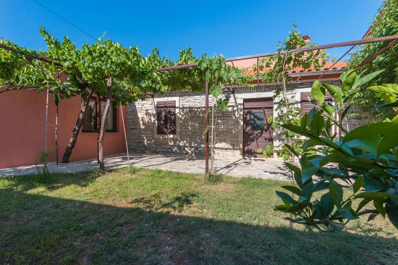 Apartmani Elio Pula Apartment